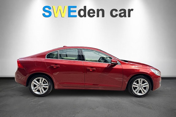Volvo S60 5 of 5