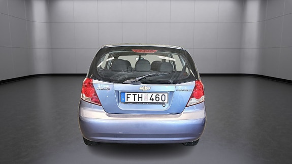 Chevrolet Kalos 4 of 5