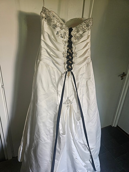 Product image 6 of 11