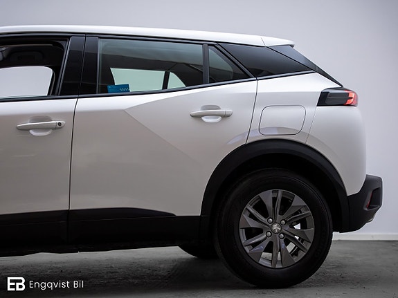 Peugeot 2008 3 of 5
