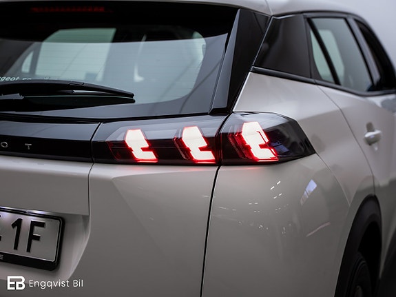 Peugeot 2008 13 of 30