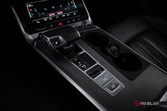 Audi A6 21 of 26