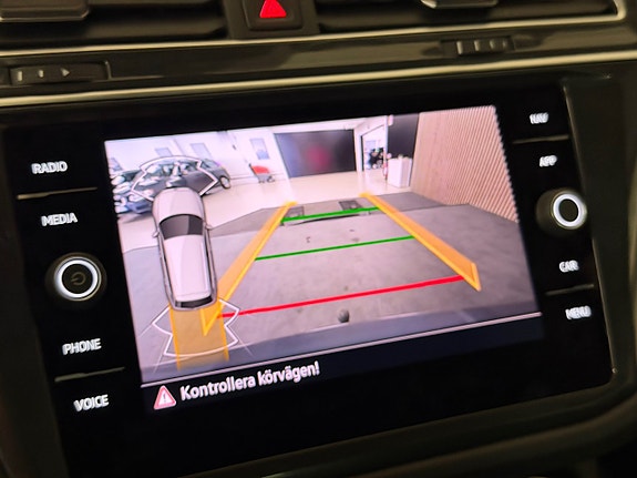 Volkswagen Tiguan 23 of 24