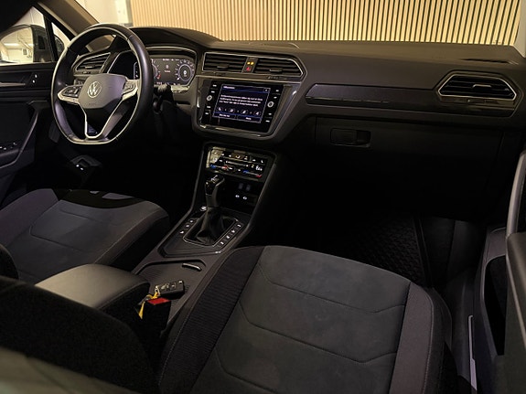Volkswagen Tiguan 15 of 24