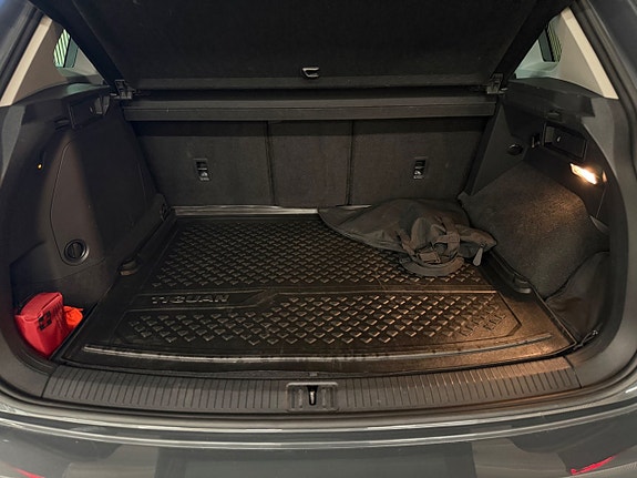 Volkswagen Tiguan 14 of 24