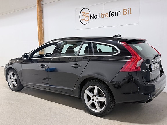 Volvo V60 3 of 25
