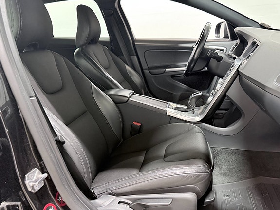 Volvo V60 25 of 25