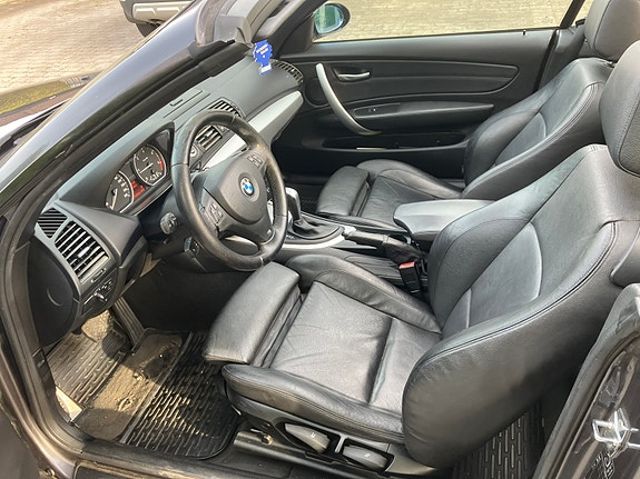 BMW 120d 4 of 5