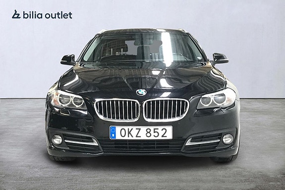 BMW 520d 3 of 5