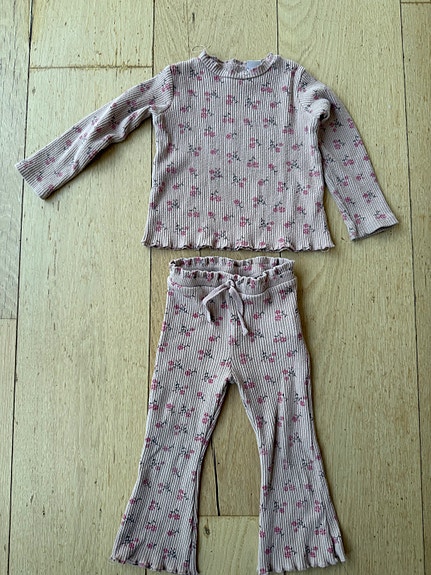 Product image 9 of 17