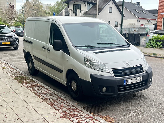 Peugeot Expert 2 of 5