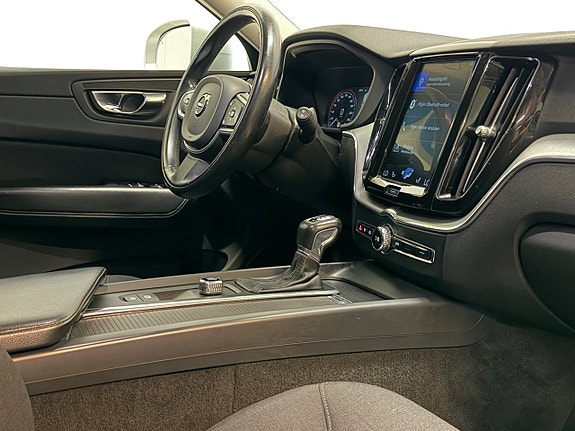 Volvo XC60 17 of 18