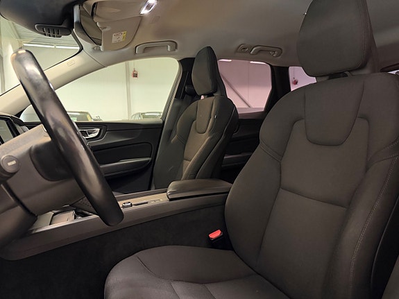 Volvo XC60 10 of 18