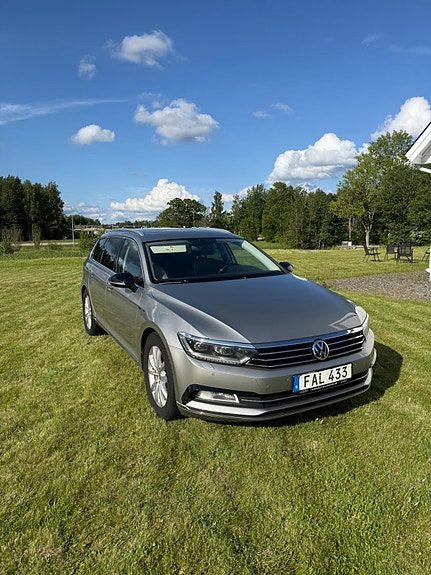 Volkswagen Passat 3 of 5