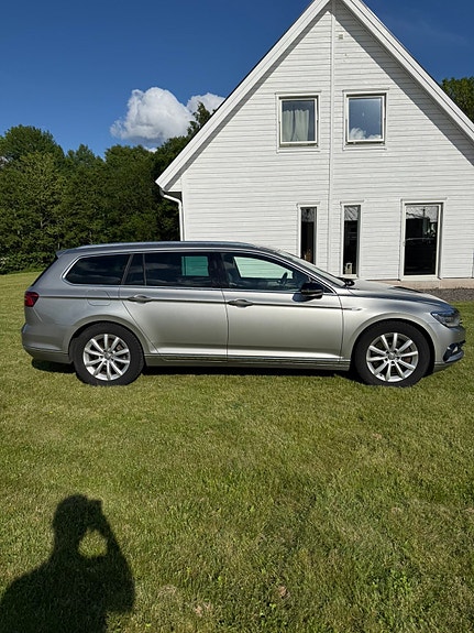 Volkswagen Passat 4 of 5