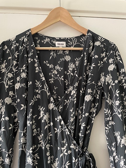 Product image 2 of 11