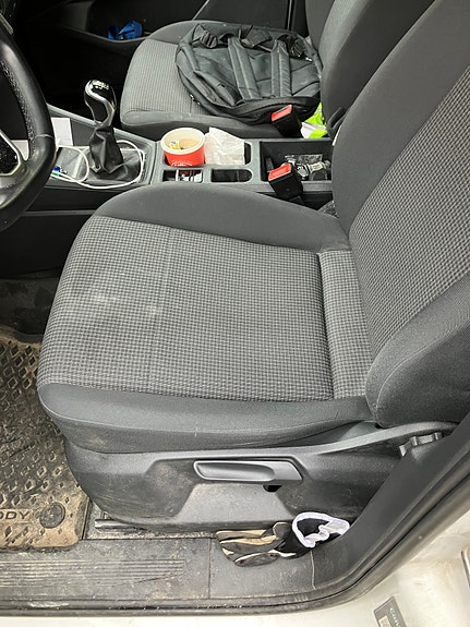 Volkswagen Caddy 5 of 5