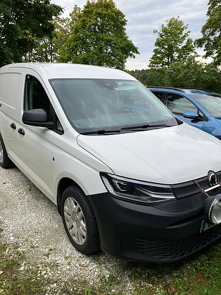 Volkswagen Caddy 2 of 5