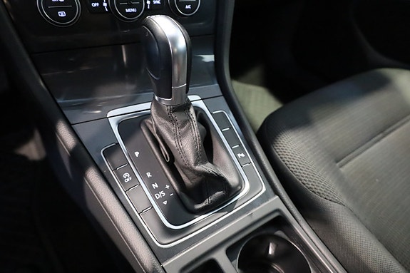 Volkswagen Golf I 21 of 25
