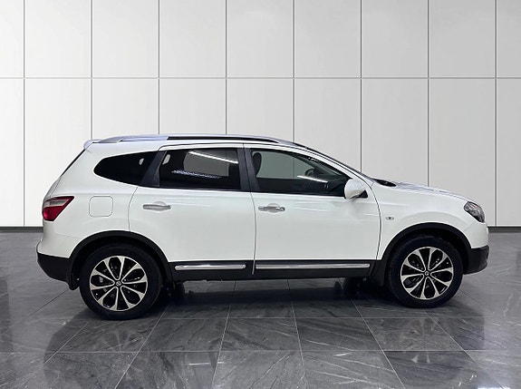 Nissan Qashqai+2 9 of 17