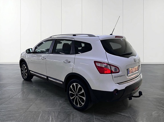 Nissan Qashqai+2 4 of 5
