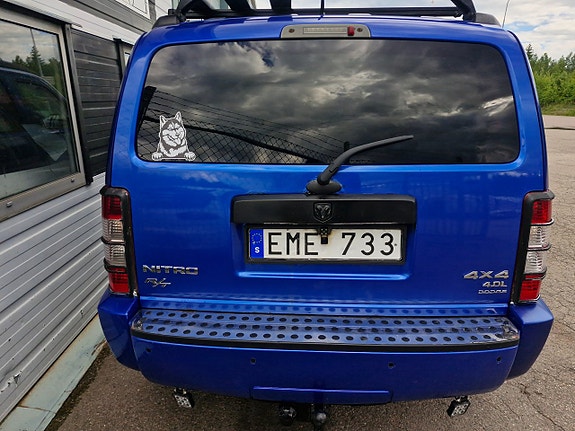 Dodge Nitro 4 of 5