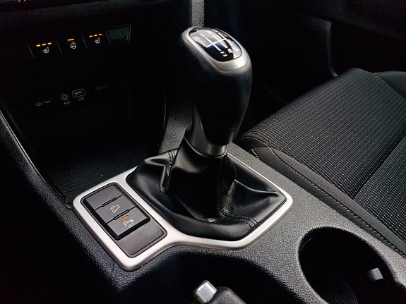 Kia Sportage 11 of 17