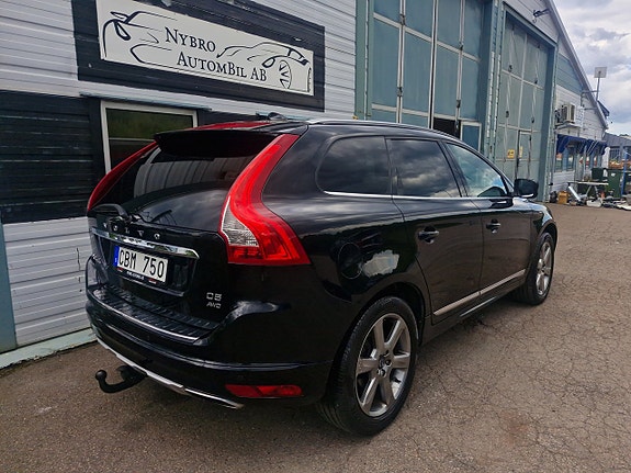 Volvo XC60 3 of 5