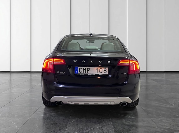 Volvo S60 5 of 5