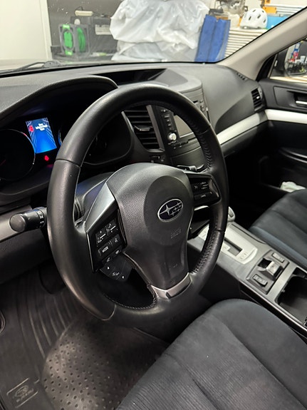 Subaru Outback 4 of 5