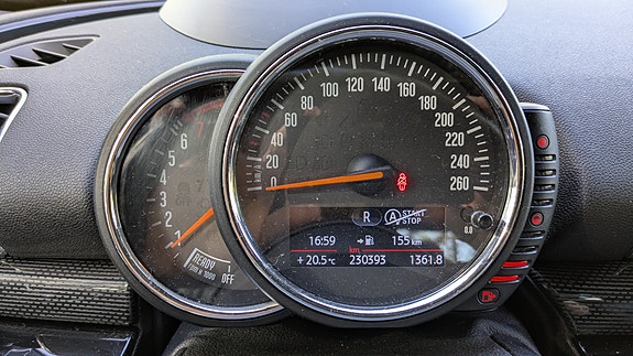 MINI Clubman Cooper S 13 of 16