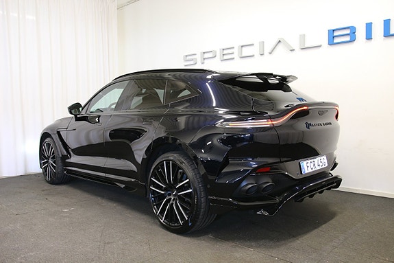 Aston Martin DBX 25 of 26