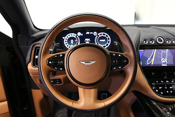 Aston Martin DBX 8 of 26