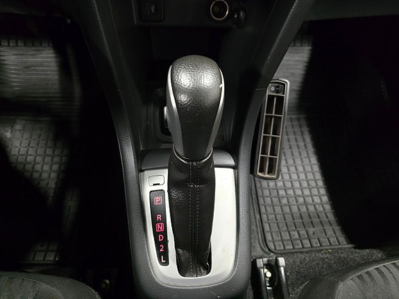 Suzuki Swift 10 of 12