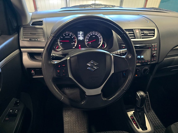 Suzuki Swift 9 of 12