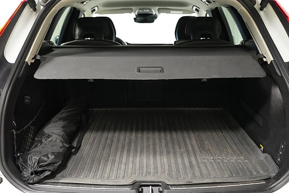 Volvo XC60 22 of 26