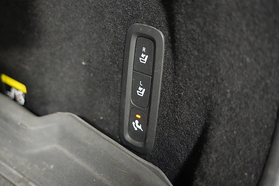 Volvo XC60 23 of 26