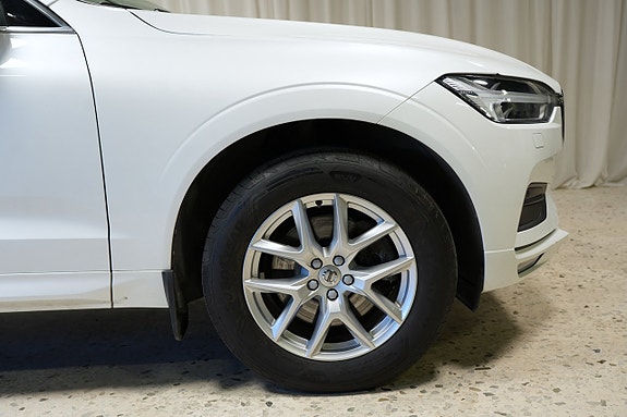Volvo XC60 4 of 5