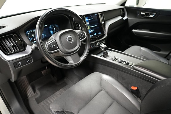 Volvo XC60 9 of 26