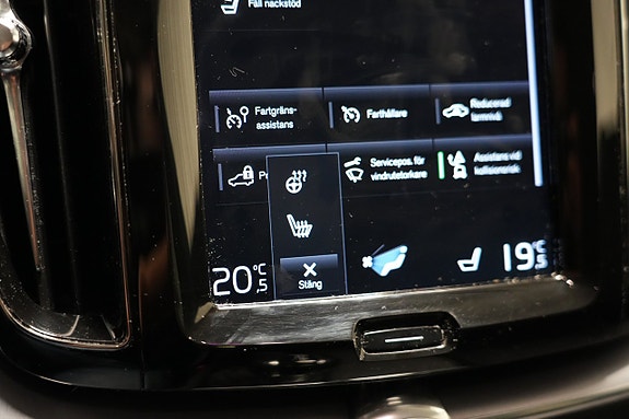Volvo XC60 15 of 26