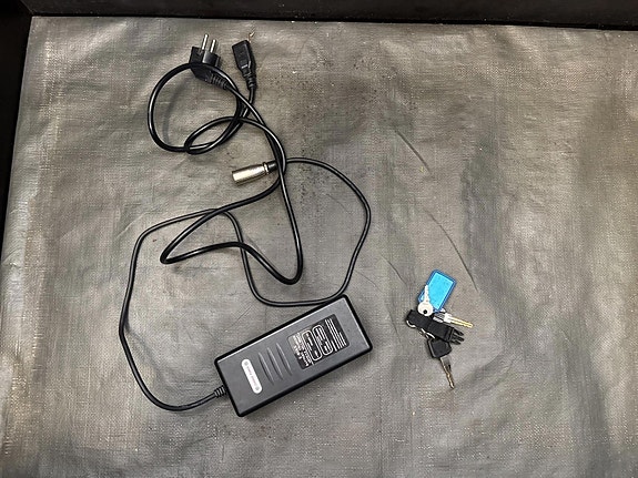 Product image 12 of 20
