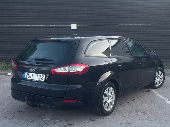 Ford Mondeo 4 of 11