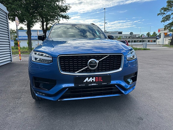 Volvo XC90 8 of 27