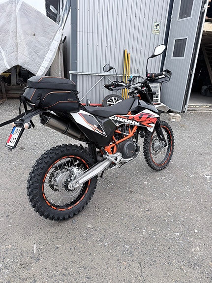 KTM 690 ENDURO R 4 of 4