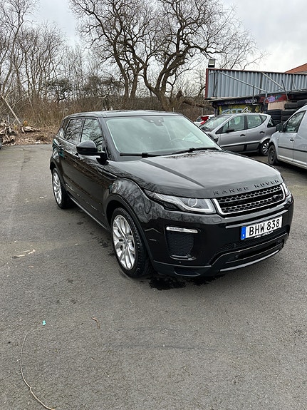 Land Rover Range Rover Evoque 3 of 5