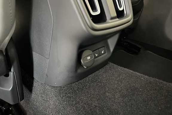 Polestar 2 23 of 30