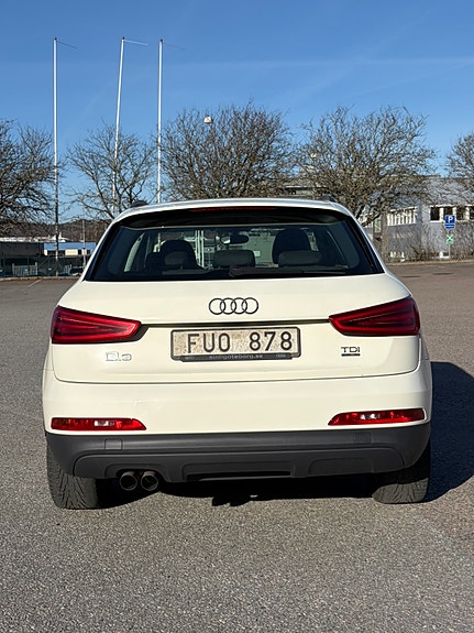 Audi Q3 4 of 5