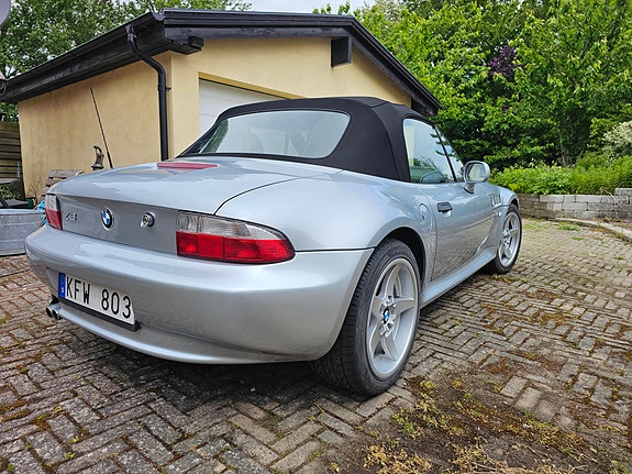BMW Z3 2 of 5