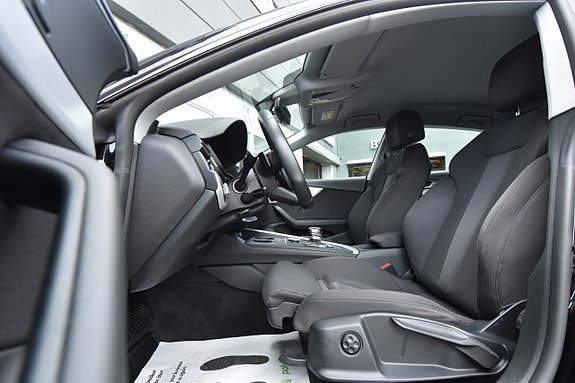 Audi A5 9 of 22