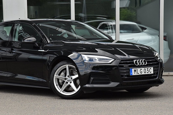 Audi A5 2 of 5